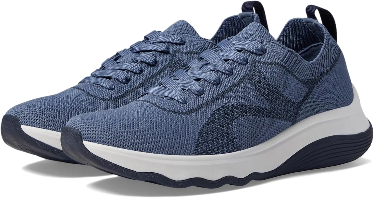 Clarks Women's Circuit Tie Oxford