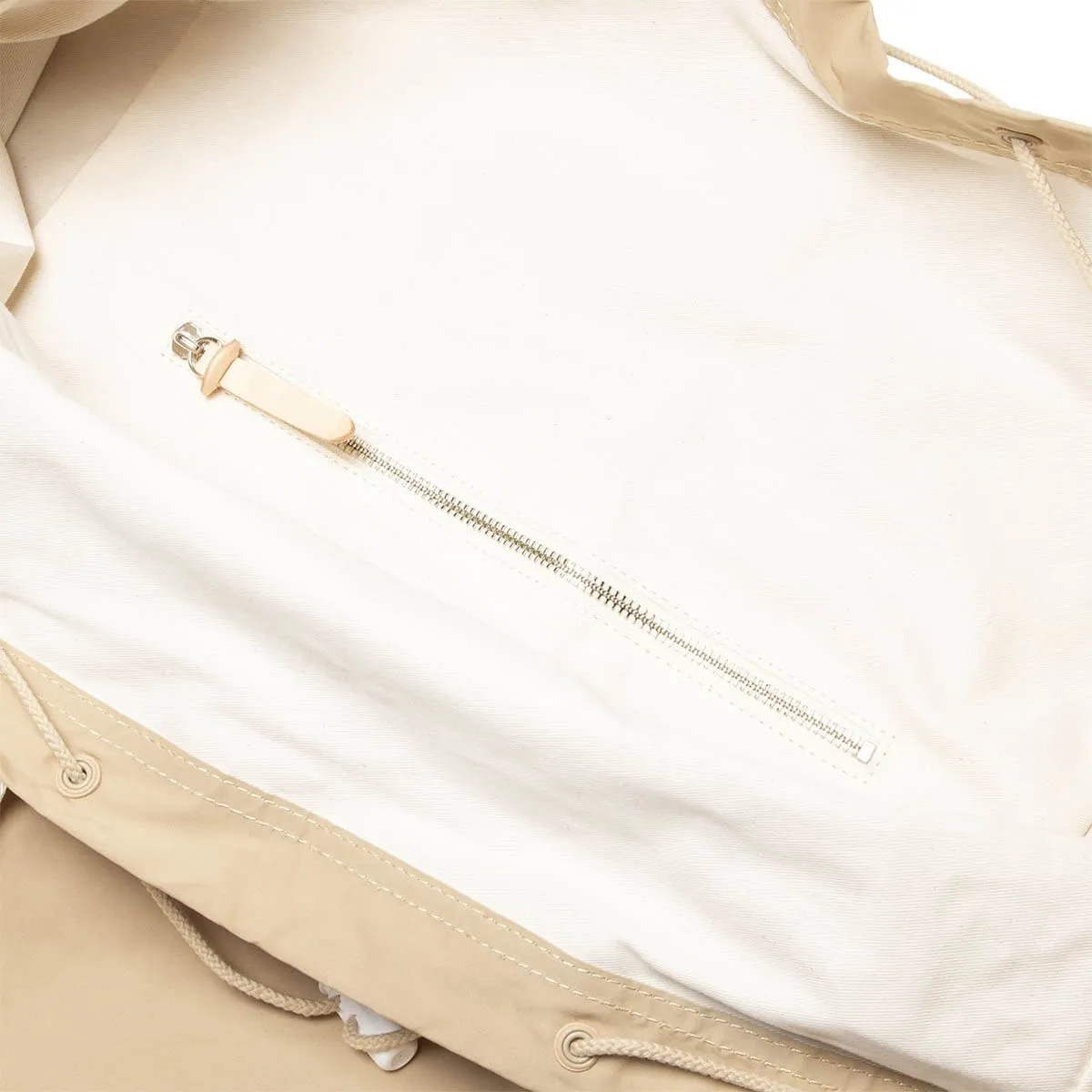 FUNCTIONAL TOTE BAG