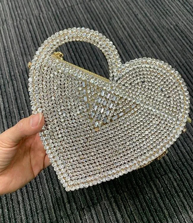 Luxury Stylish Ladies' Heart Shaped Rhinestones Clutch Bag With Metal Shoulder Chain