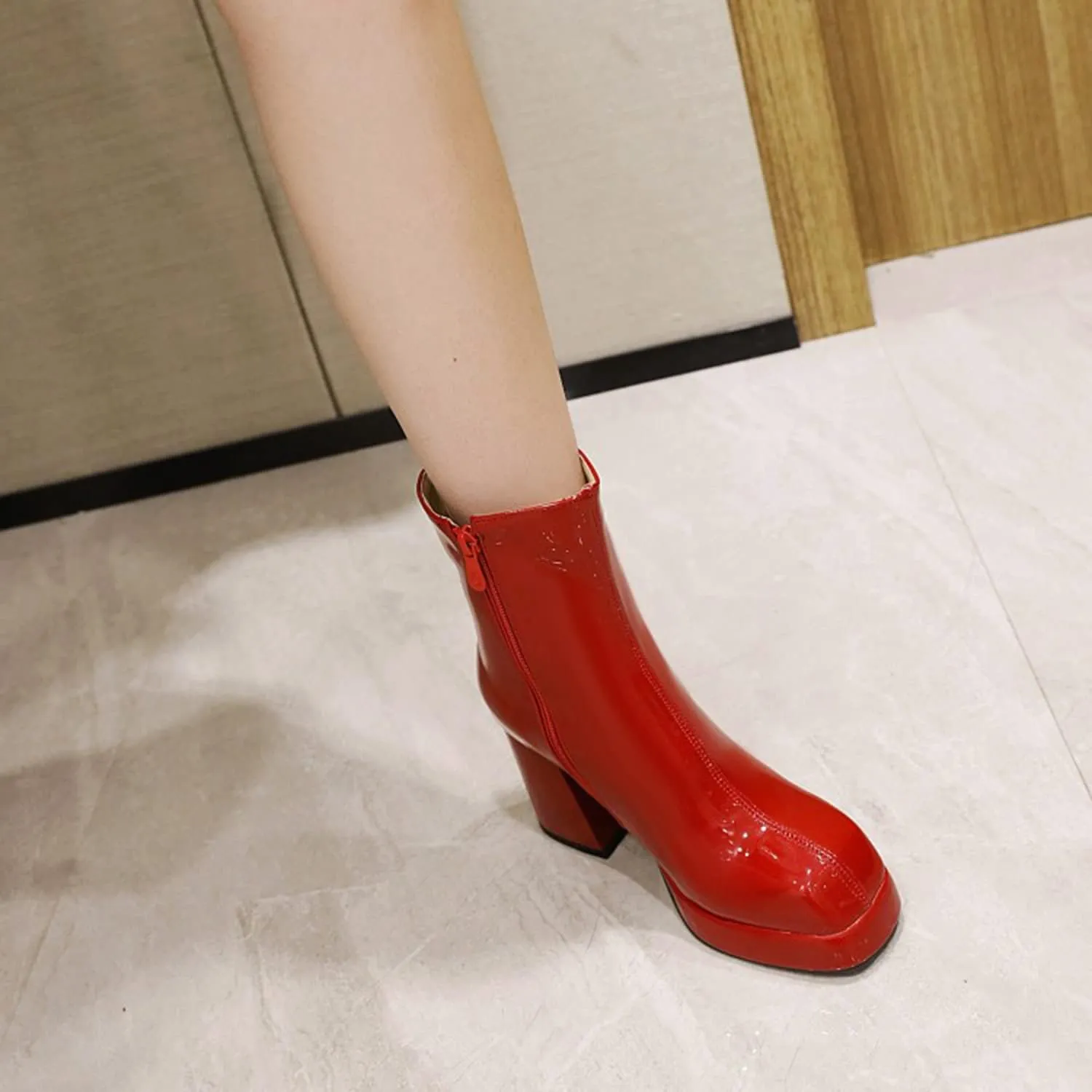 Women's Square Toe High Heel Ankle Boots Chunky Block Dress Short Shoes Patent Leather Side Zipper Party Fashion Short Boots Solid Color